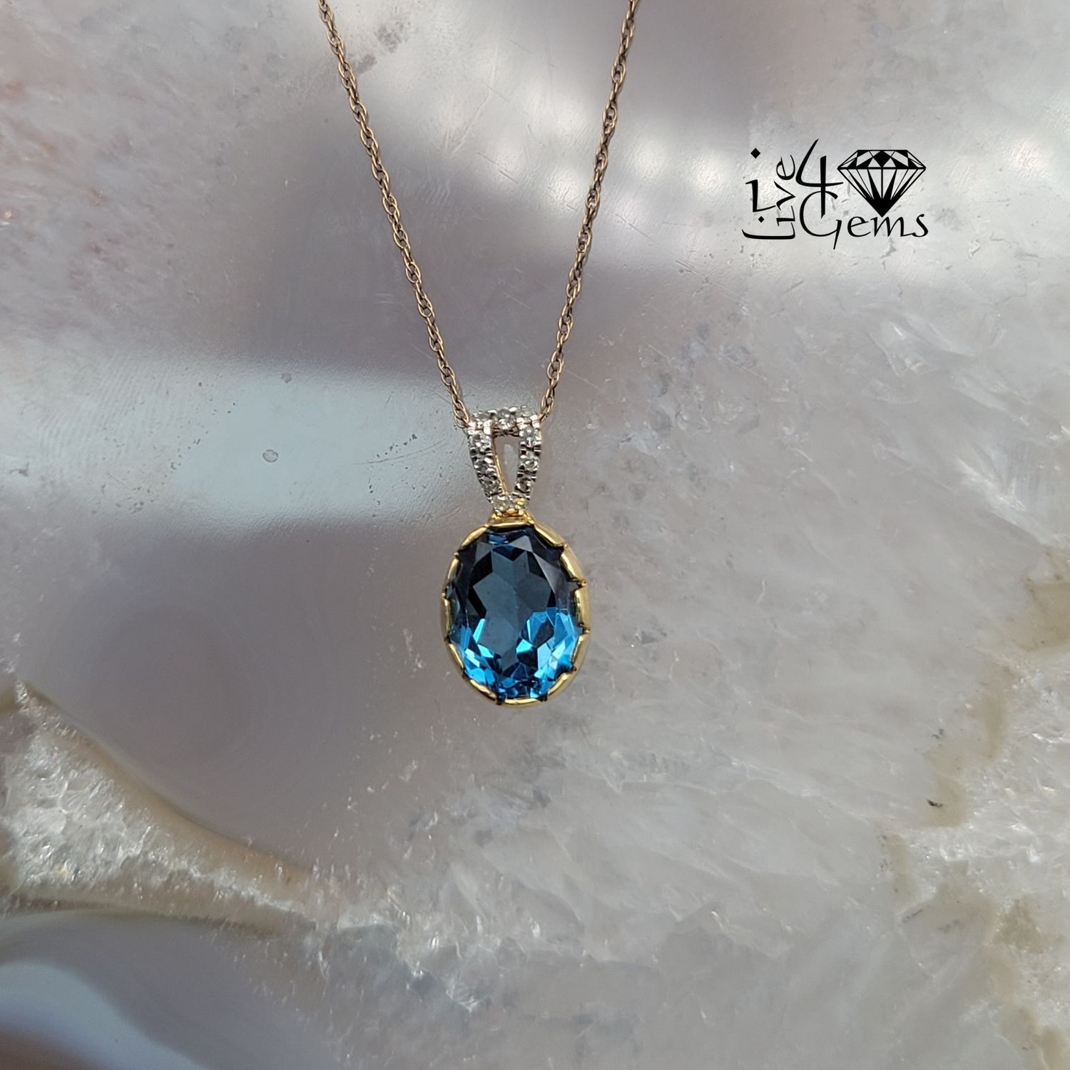 10kty 0.05ctw Dia Oval Bezel Chain London Blue Topaz
