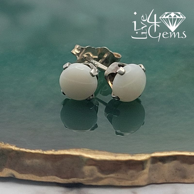 Silver 6mm Round 1ct Opal Stud