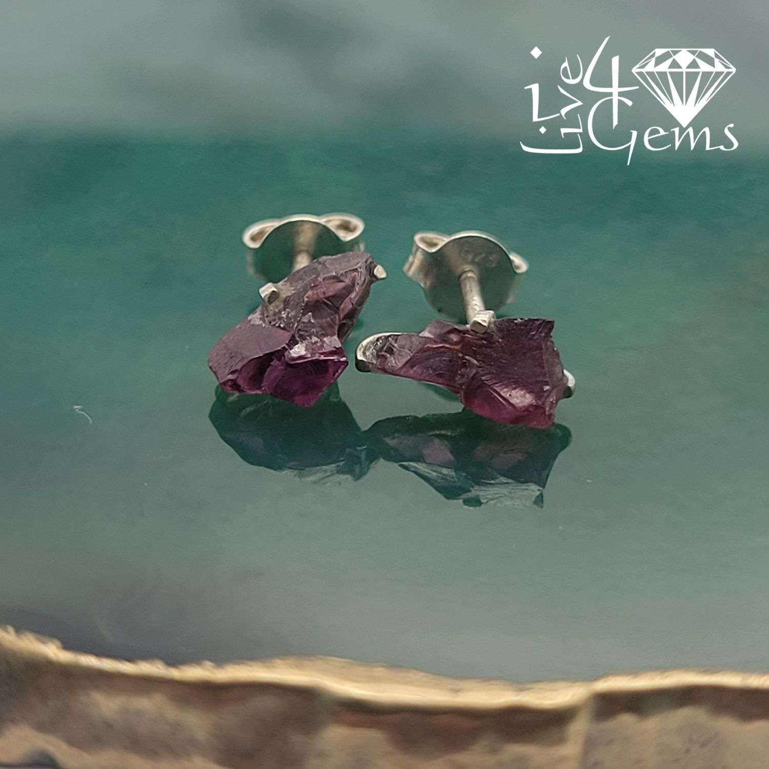 Sterling Silver Amethyst Stud