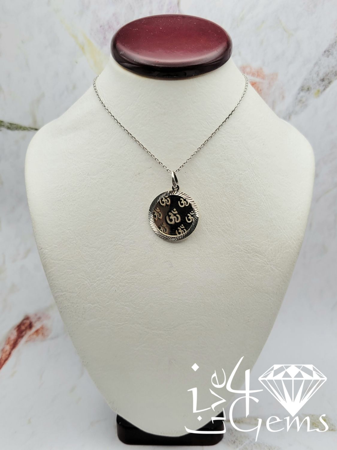 Silver Two Toned Ohm Pendant w Chain