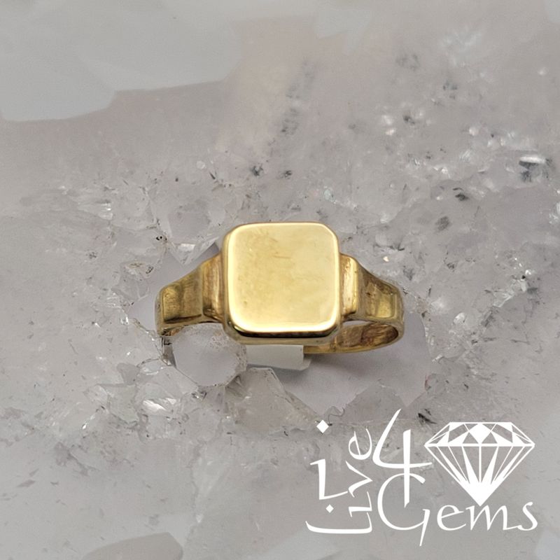 10kty Baby Ring Square