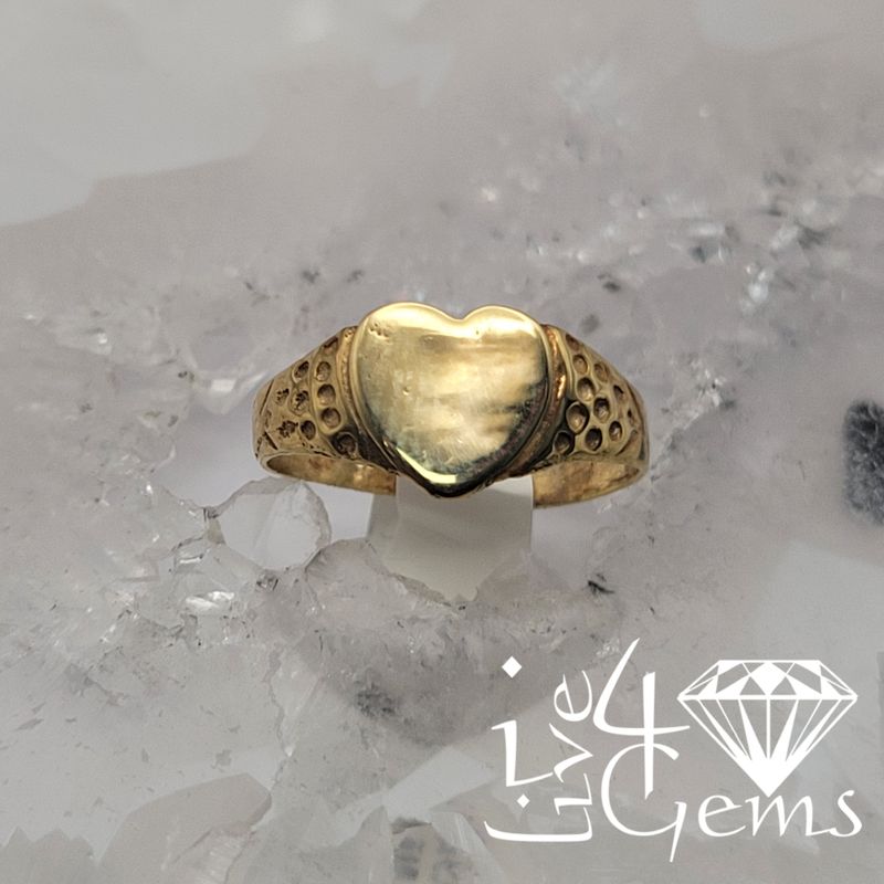 10kty Baby Ring Heart