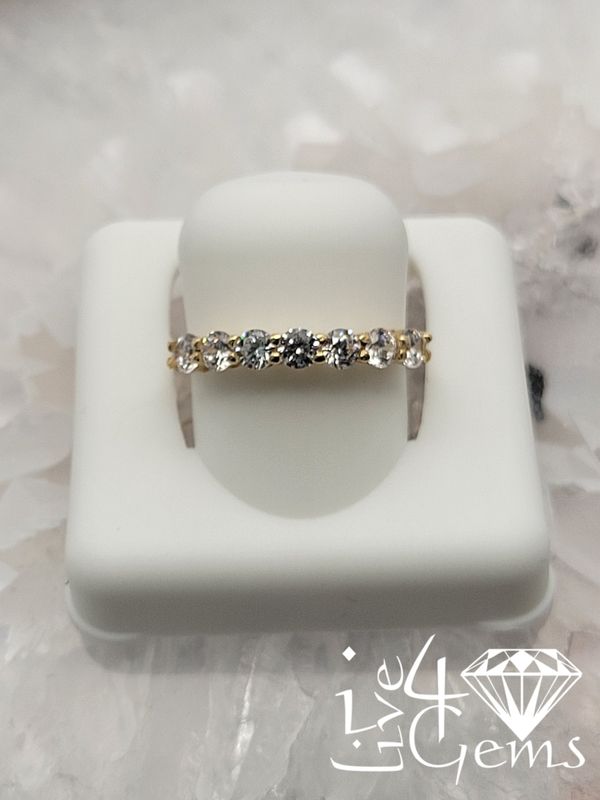 10kty Half Eternity Cz Ring