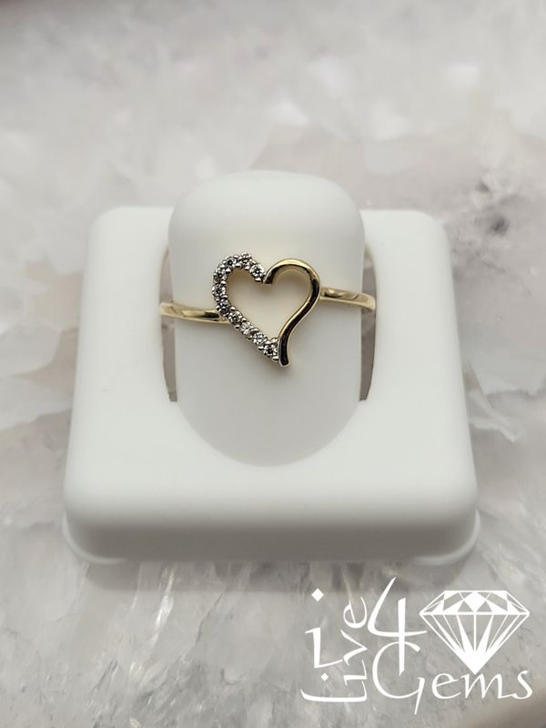 10kty Half Cz Heart Ring S7.5