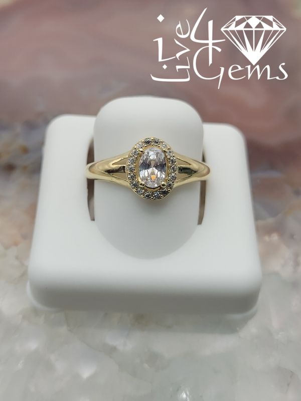 10kty Oval Split Shank Cz Ring S8