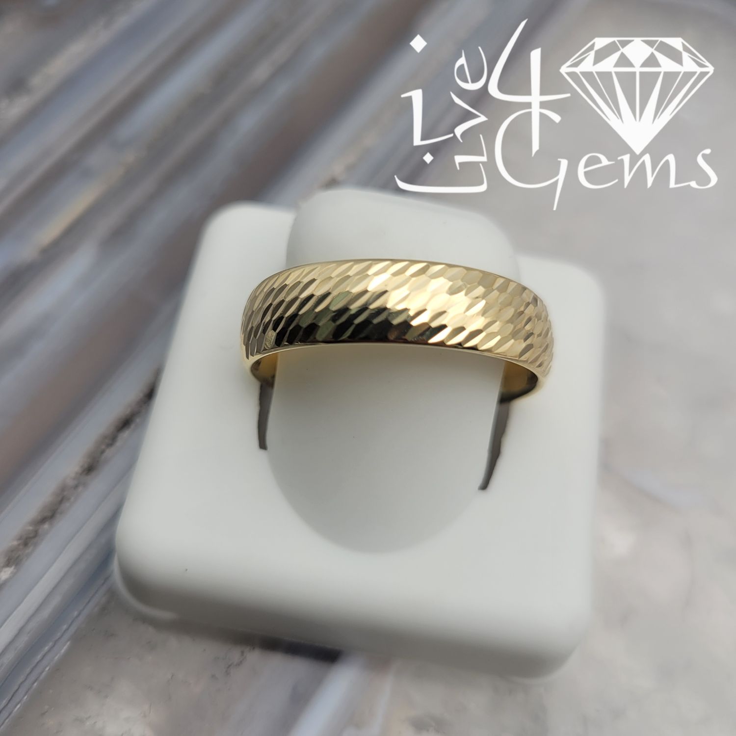 10kty Gold Diamond Cut Regular Band 6mm Size 12