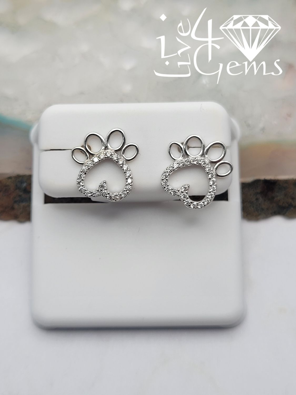 Silver Heart Shaped Cz Paw Stud Earring