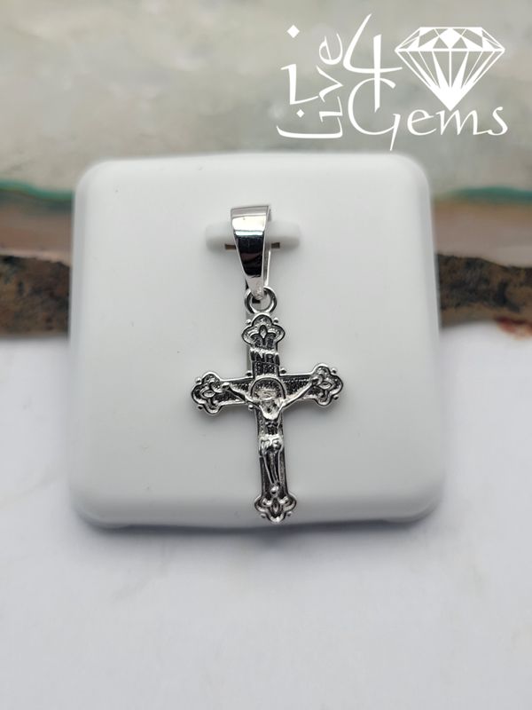 Silver Crucifix 20mm Pendant