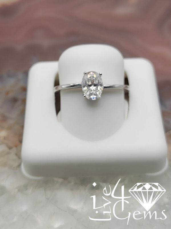 Silver Moissanite Oval Cut 2ctw S6