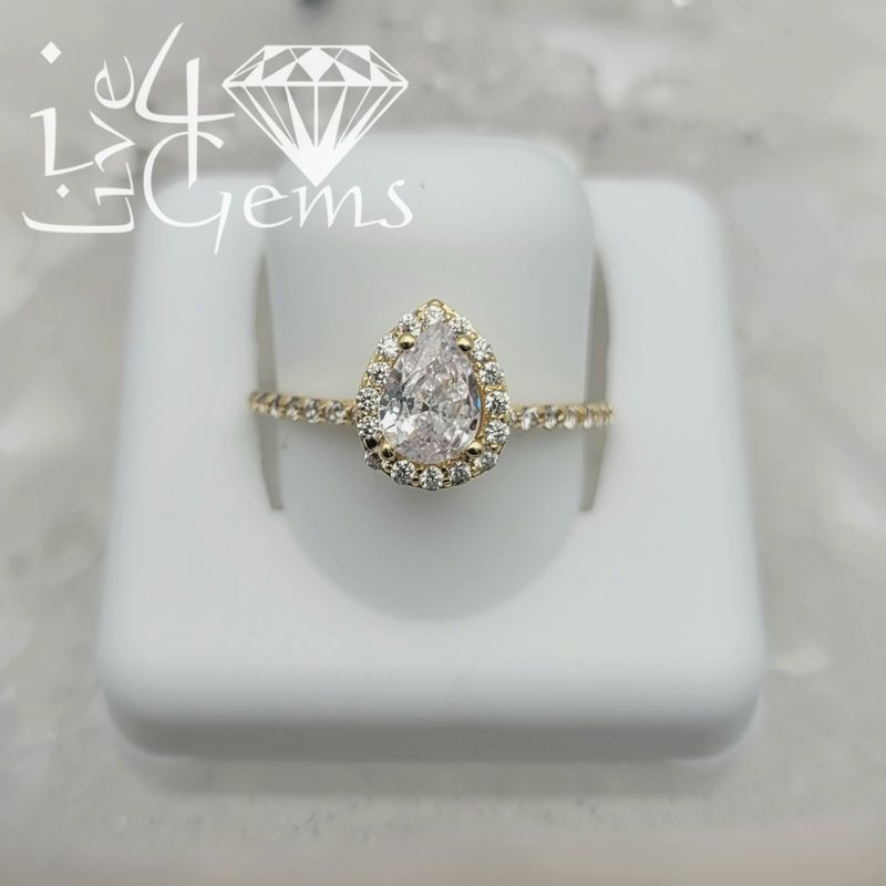 10kty Pear Halo CZ Ring S8.5