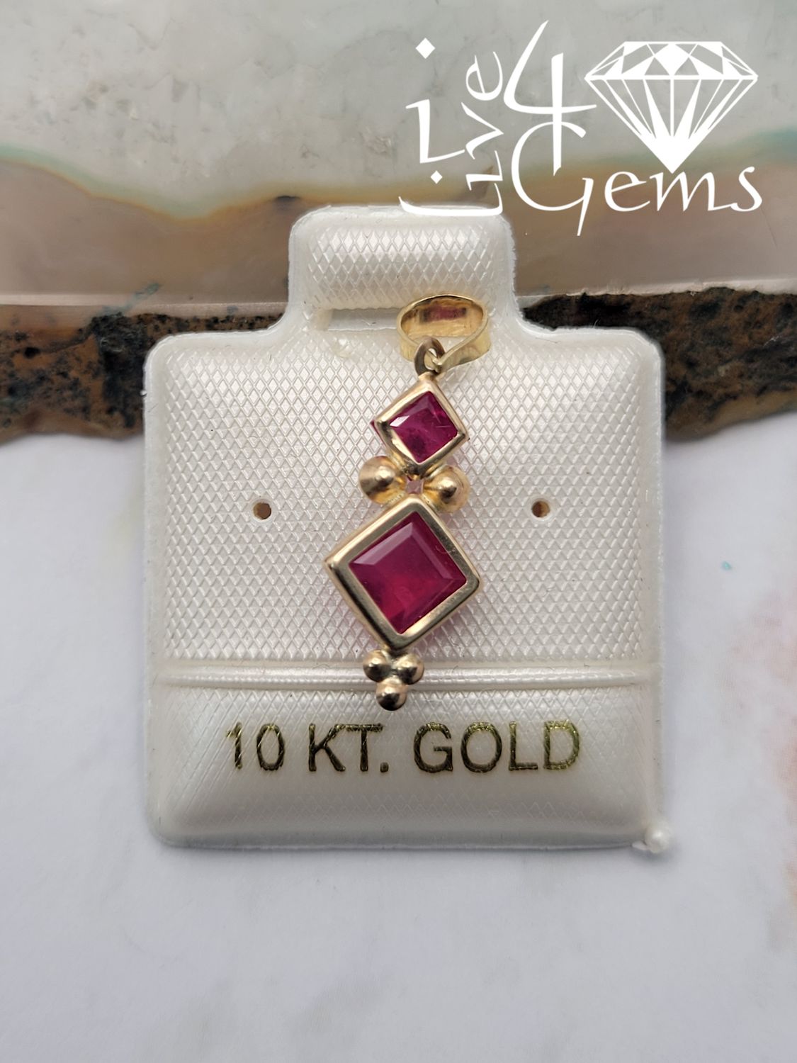 10kty 1.10cts Ruby Princess Cut Pendant