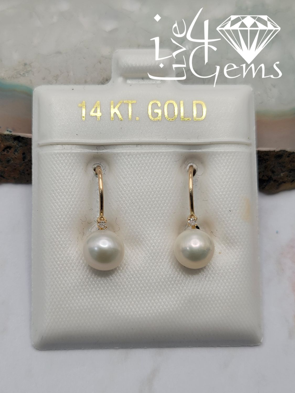 14kty Freshwater Cultured Pearl and Diamond Leverback Earring