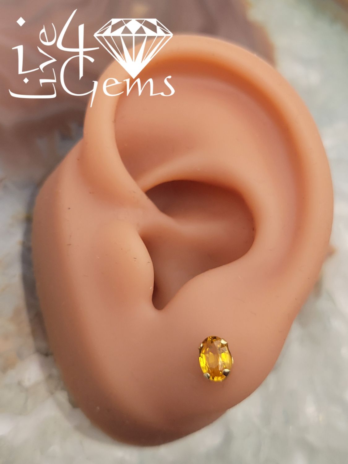 10kty 6x4mm 1.05ct Yellow Sapphire Oval Stud Earrings