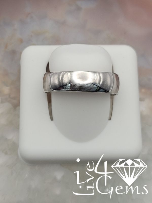 10kt White Gold 6mm Regular Fit Band Size11