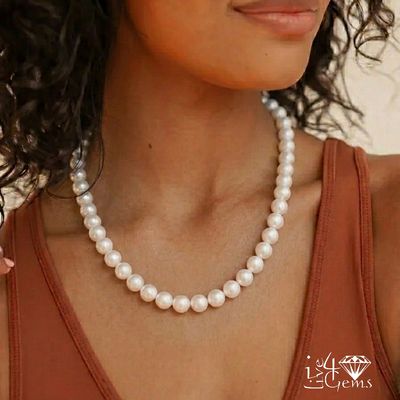 Pearl Necklace