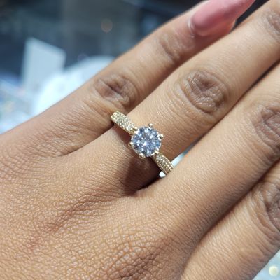 Moissanite