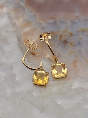 Gemstone Earring