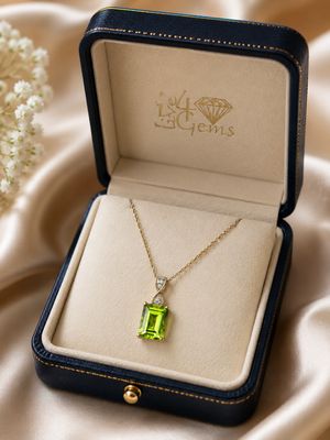 10kty Diamond and Peridot Lotus Setting Pendant with Chain