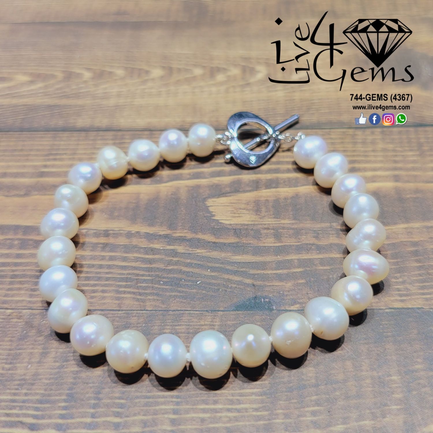 7-8MM Pearl Heart Toggle Bracelet Silver Tone, Color: White