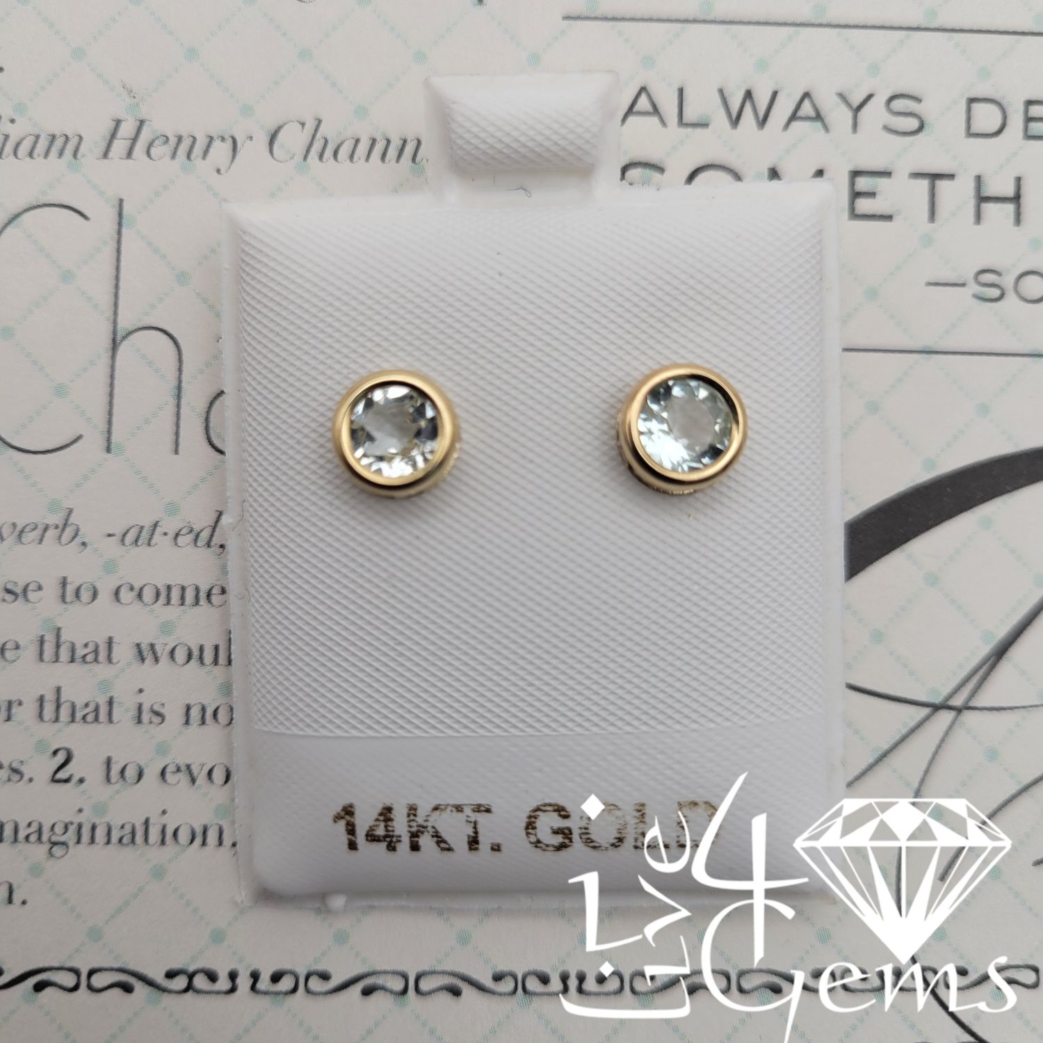 14kt Aquamarine Round Bezel Stud 7mm