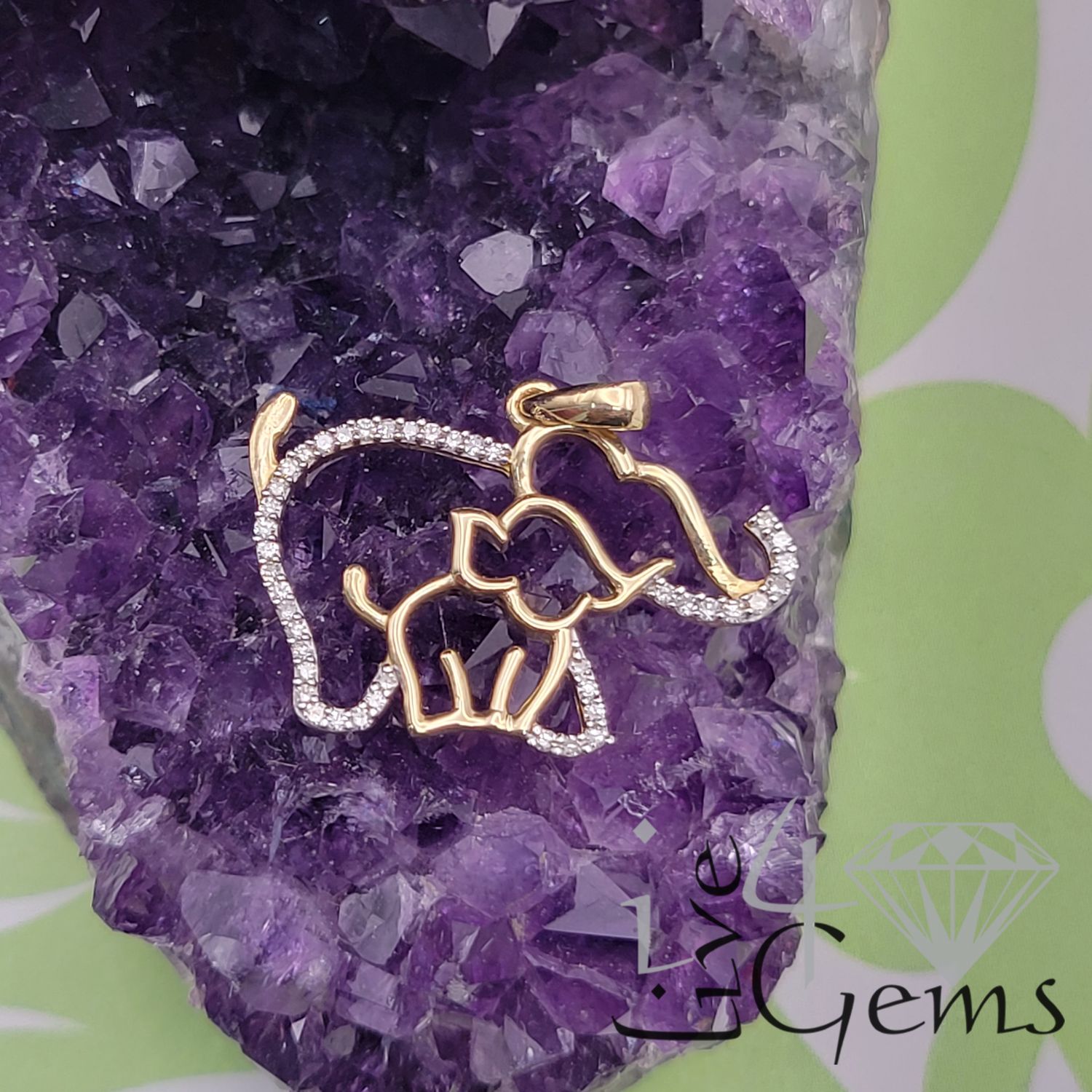 1/8ctw Diamond 10kty Elephant Mom and Baby Pendant