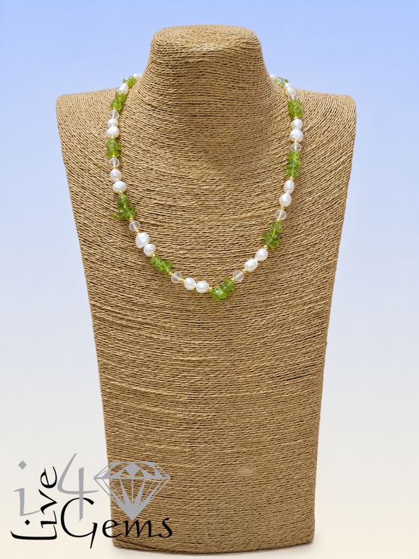 16.5" Peridot and Freshwater Cultured Pearl Necklace