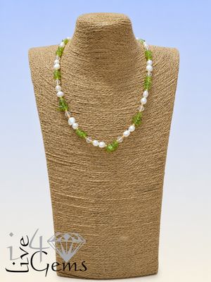 16.5" Peridot and Freshwater Cultured Pearl Necklace