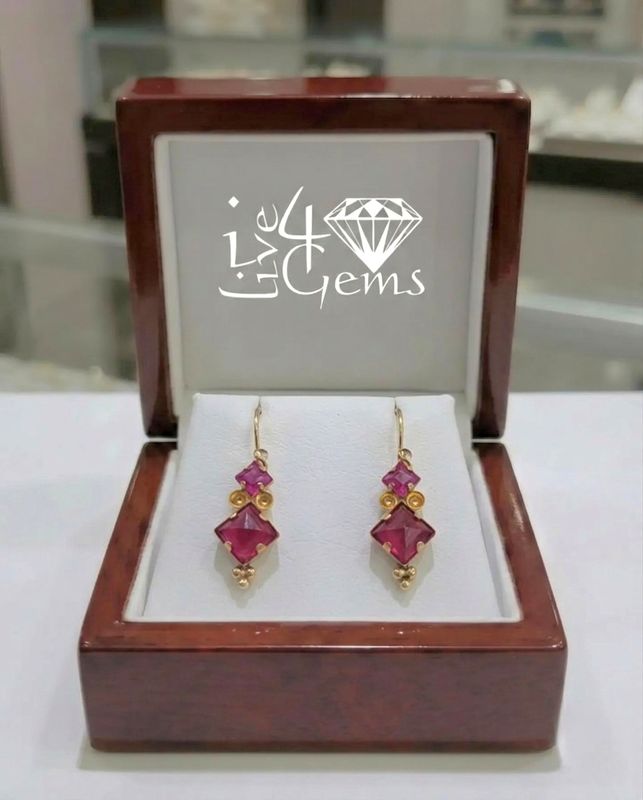 10kty Princess Cut 0.5ct Ruby Hanging Earring