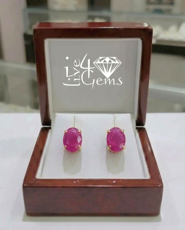 14kty Oval Ruby Stud Earrings 6x4mm