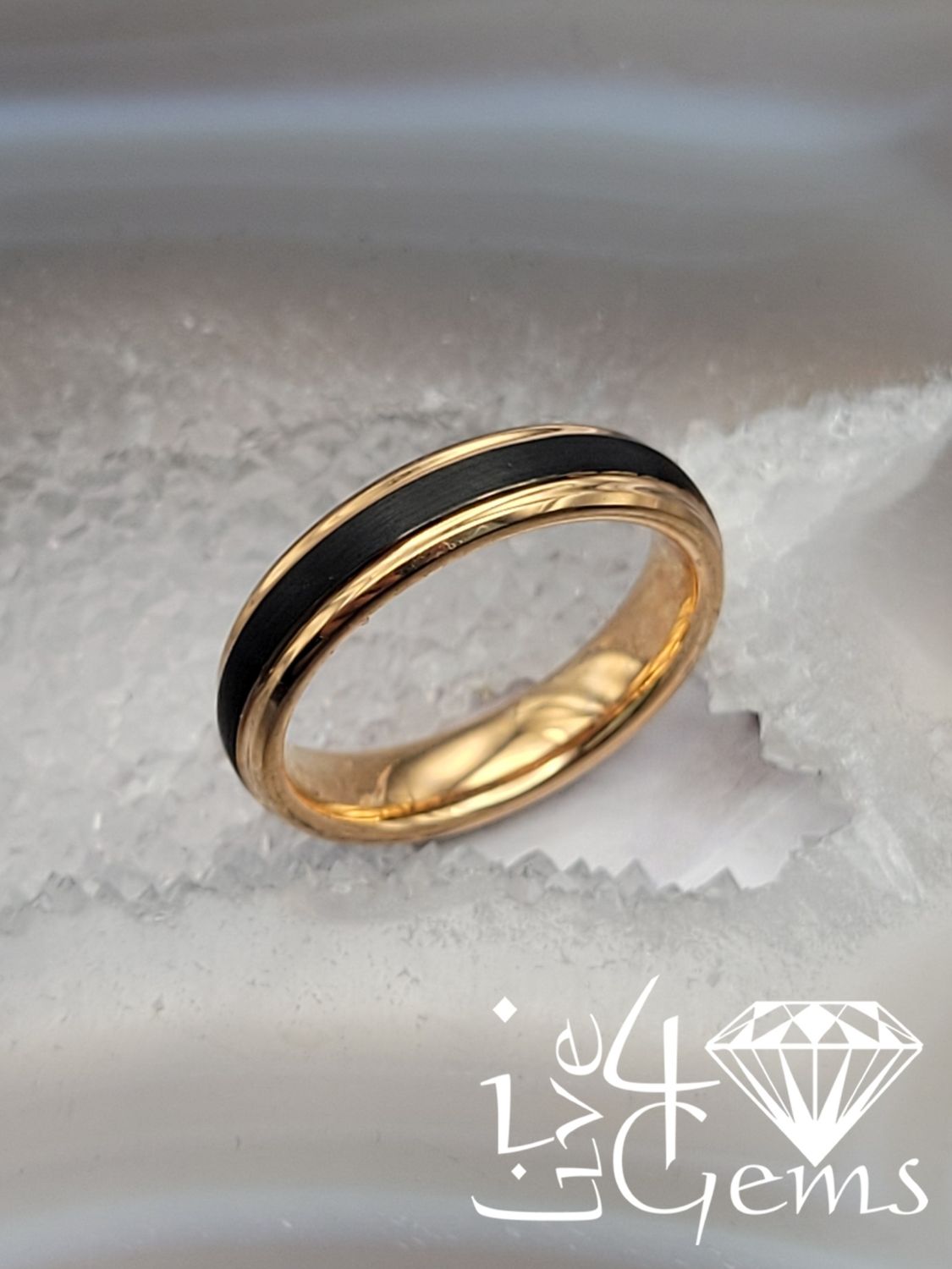 Tungsten Carbide 4mm Rose Gold w Black Line Band