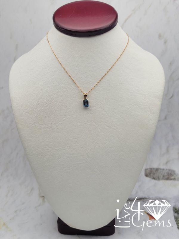 10kty 18" Chain with London Blue Topaz Pendant Emerald Cut