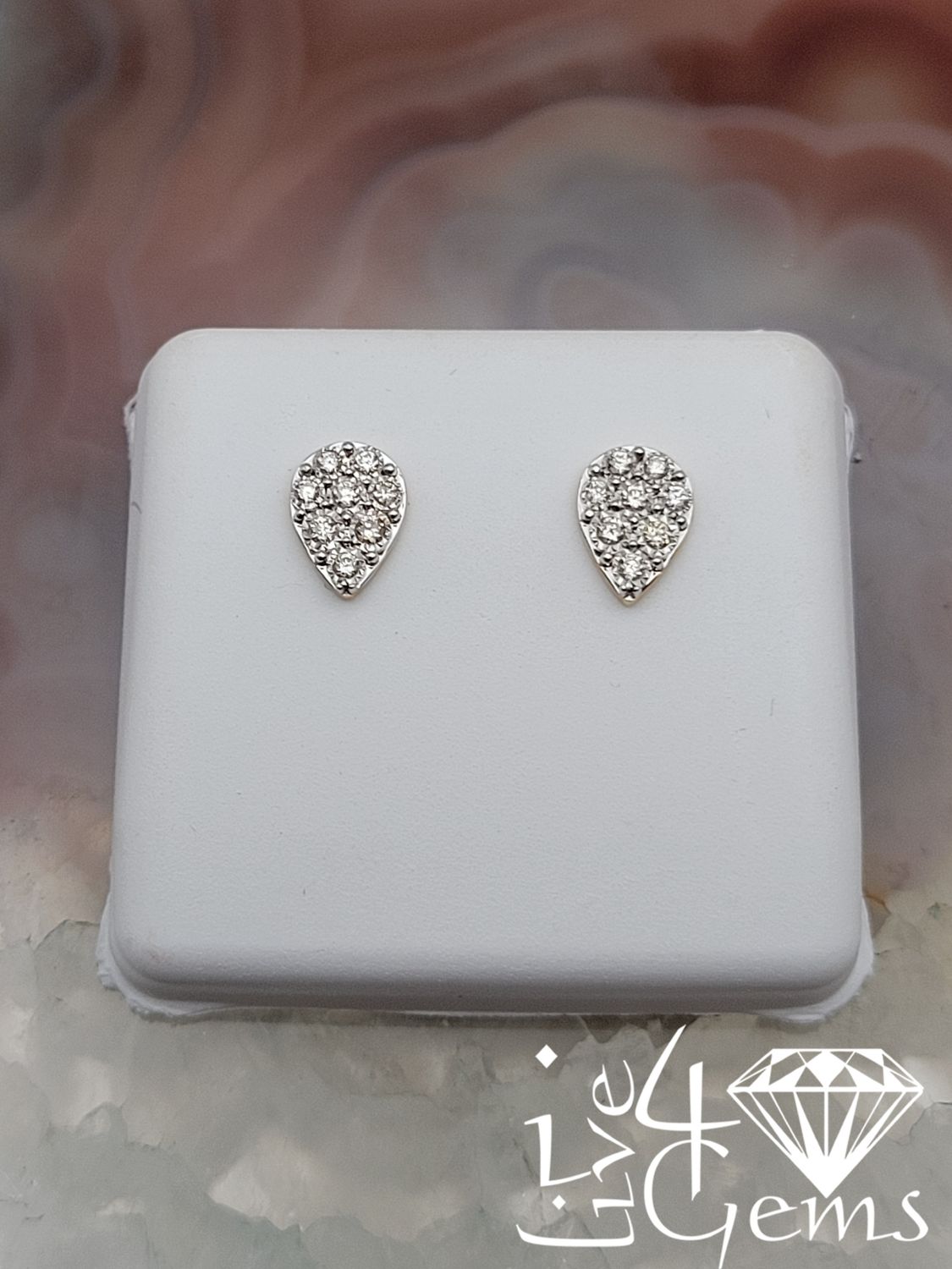 10kty 1/5ctw Round Diamond Pear Stud