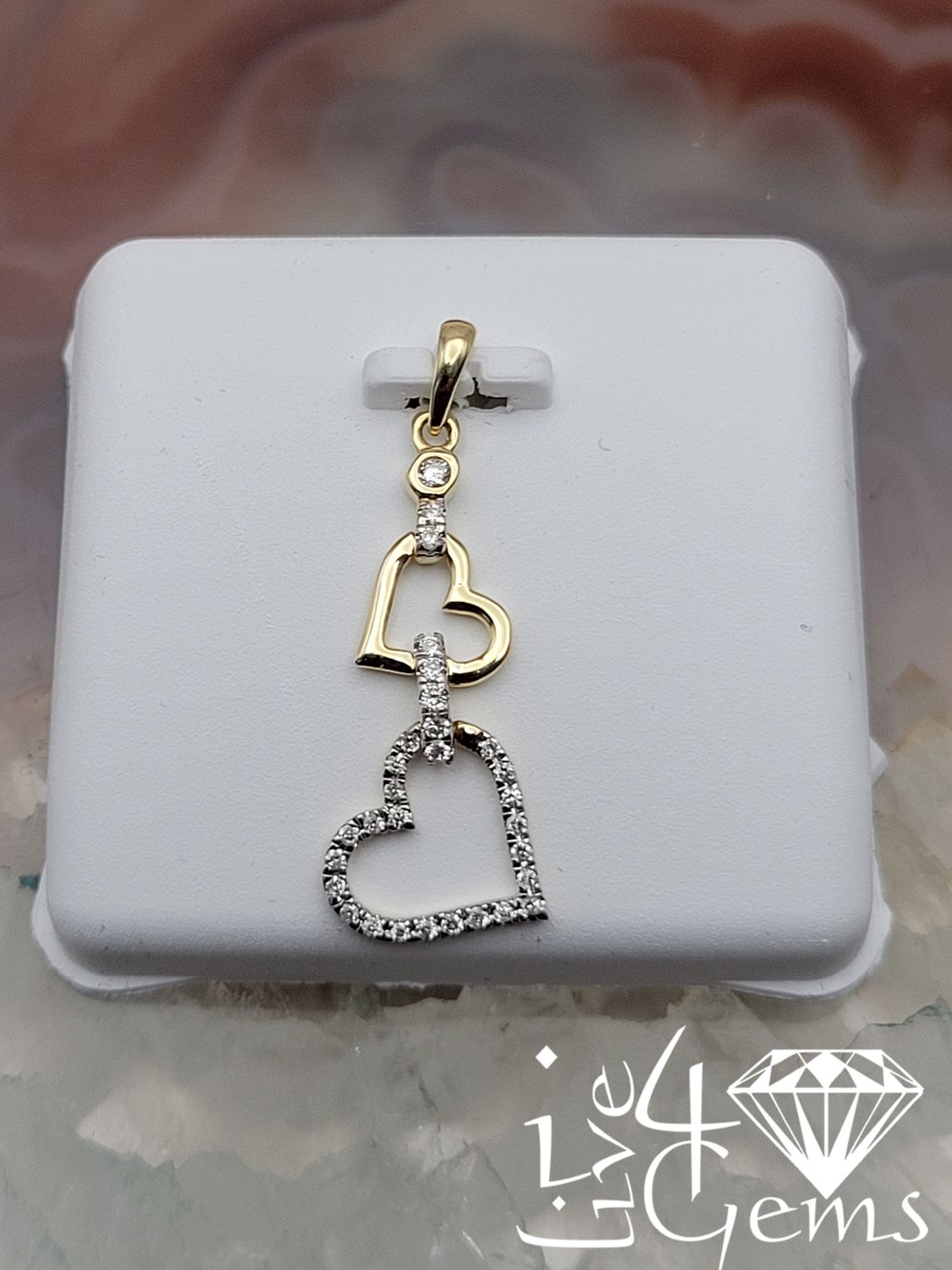 10kty 1/6ctw Diamond Heart Dangle Pendant