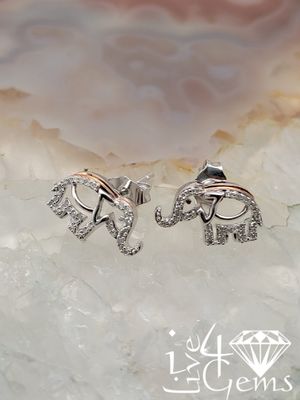 Silver 0.10ctw Diamond Two Toned Elephant Stud