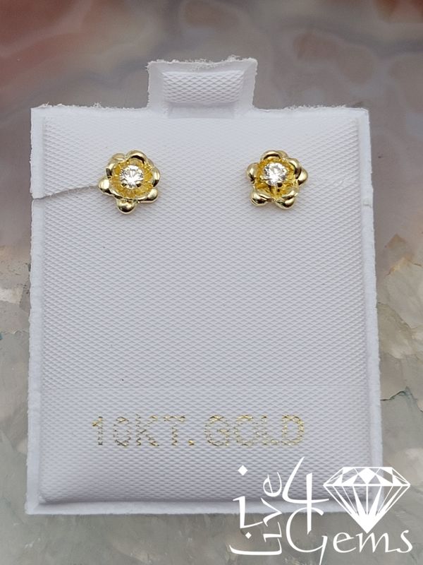 10kty Rose with Cz Screwback Earring