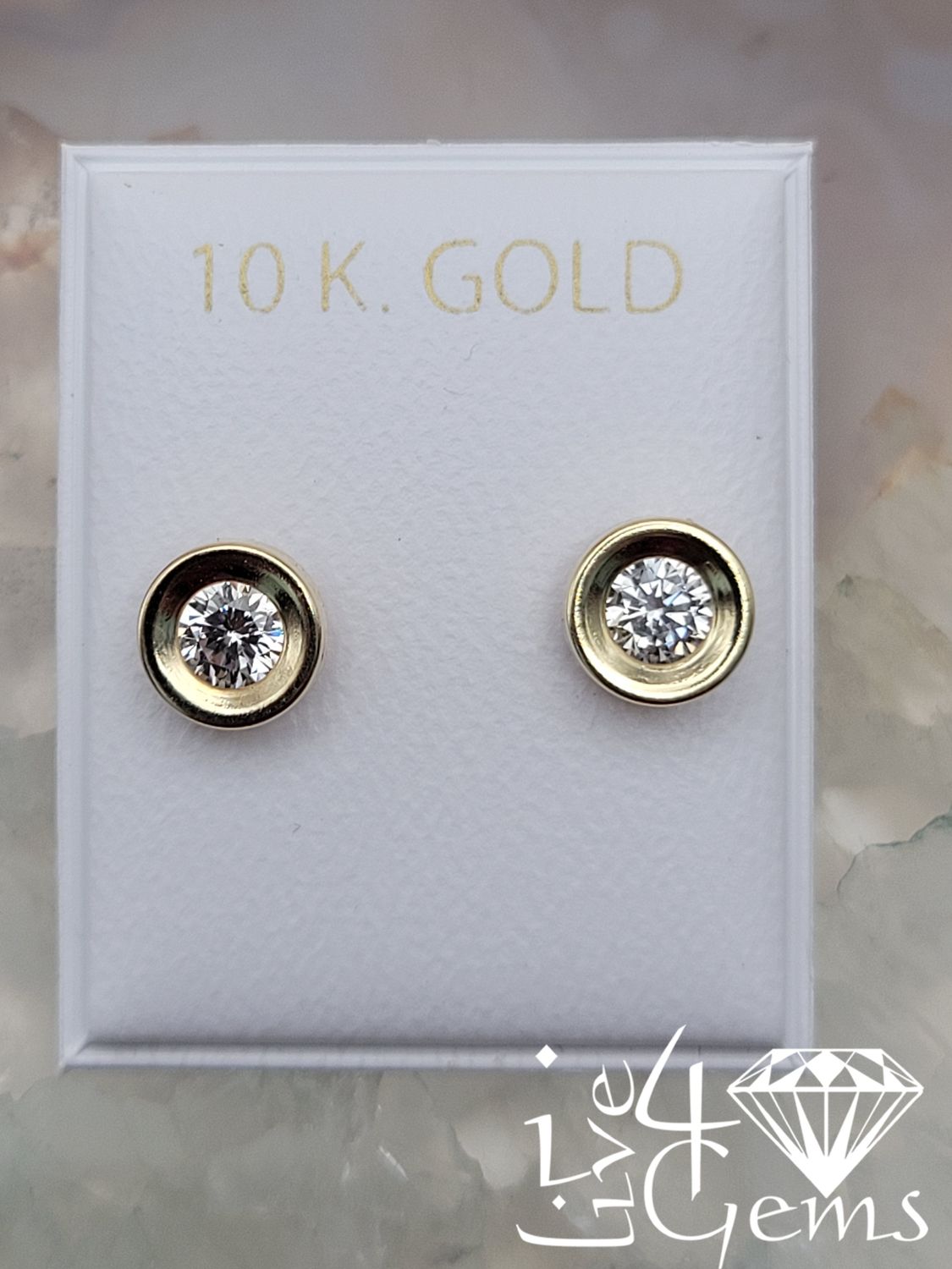 10kty 7mm Bezel Cz Screwback Earring