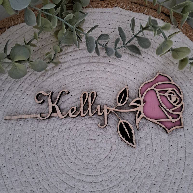 Houten Roos met Persoonlijke Naam