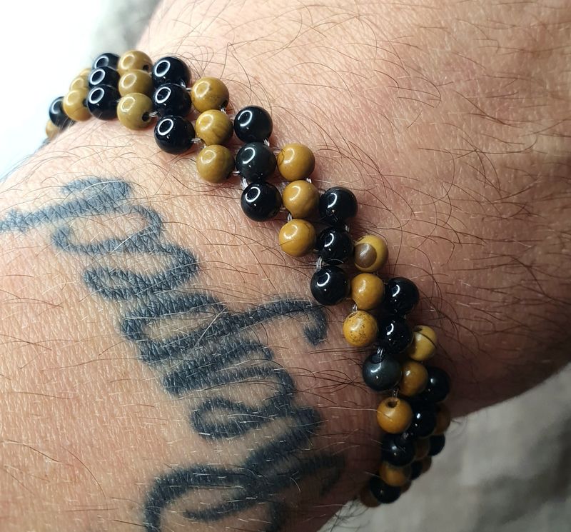 &quot;Twister&quot; Jaspe Bois / Obsidienne Noire 4MM