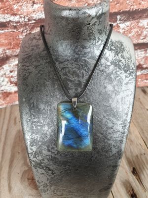 PENDENTIFS