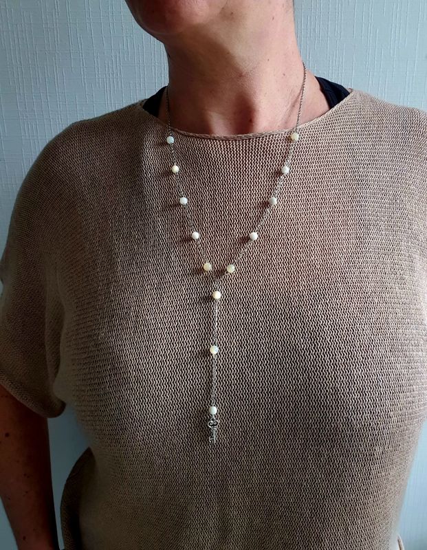 Collier &quot;Y&quot; Nacre Naturelle