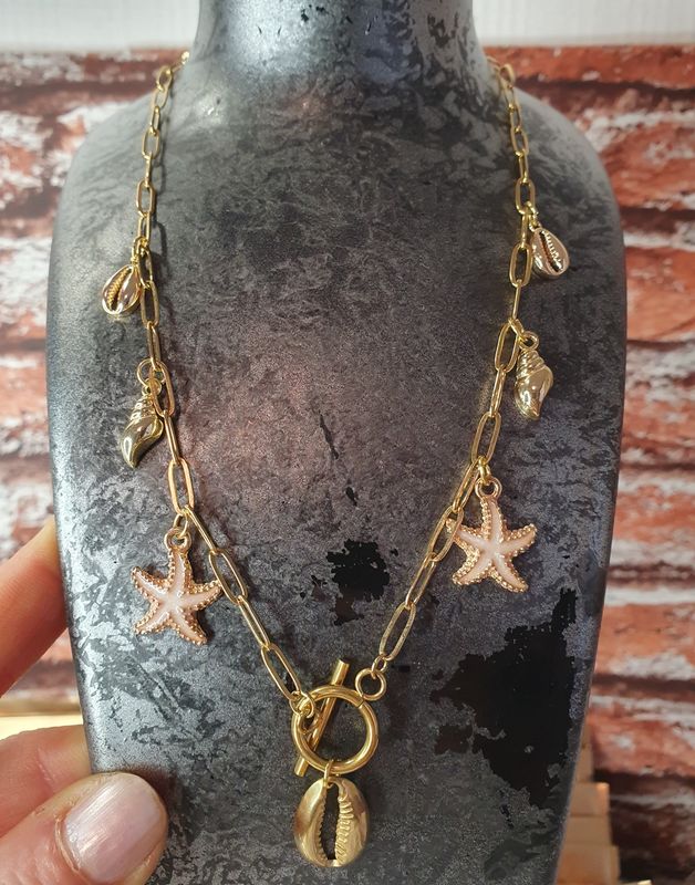 Collier T-Toggle Coquillage Doré