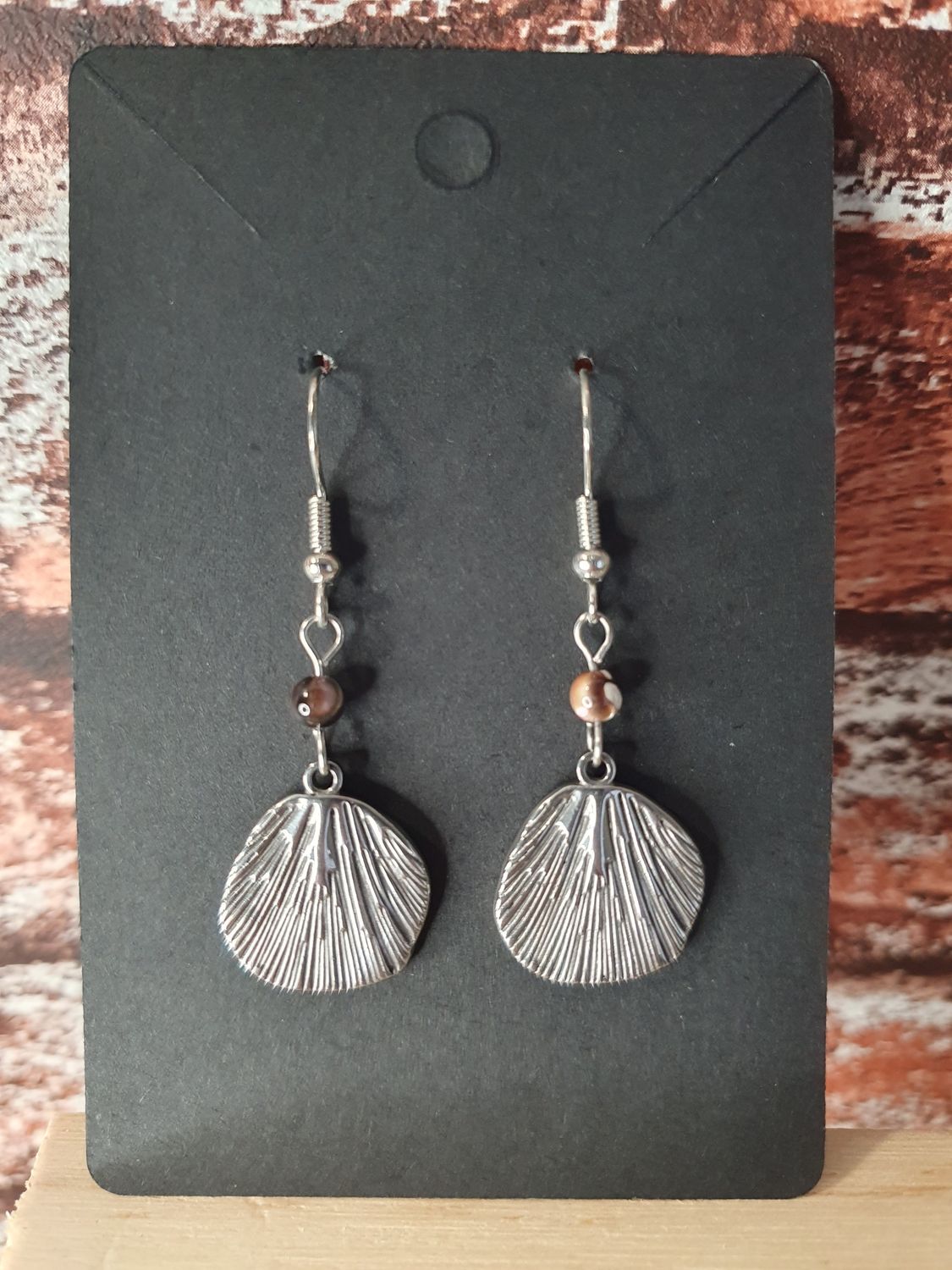 Boucles D&#39;oreilles Nacre Moka 4mm Coquillage Argenté