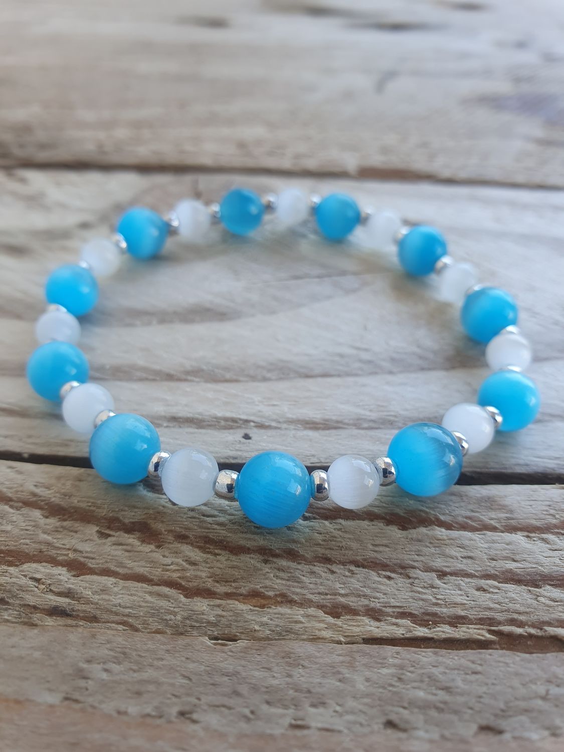 Bracelet Oeil de Chat Bleu 8mm &amp; Blanc 6mm