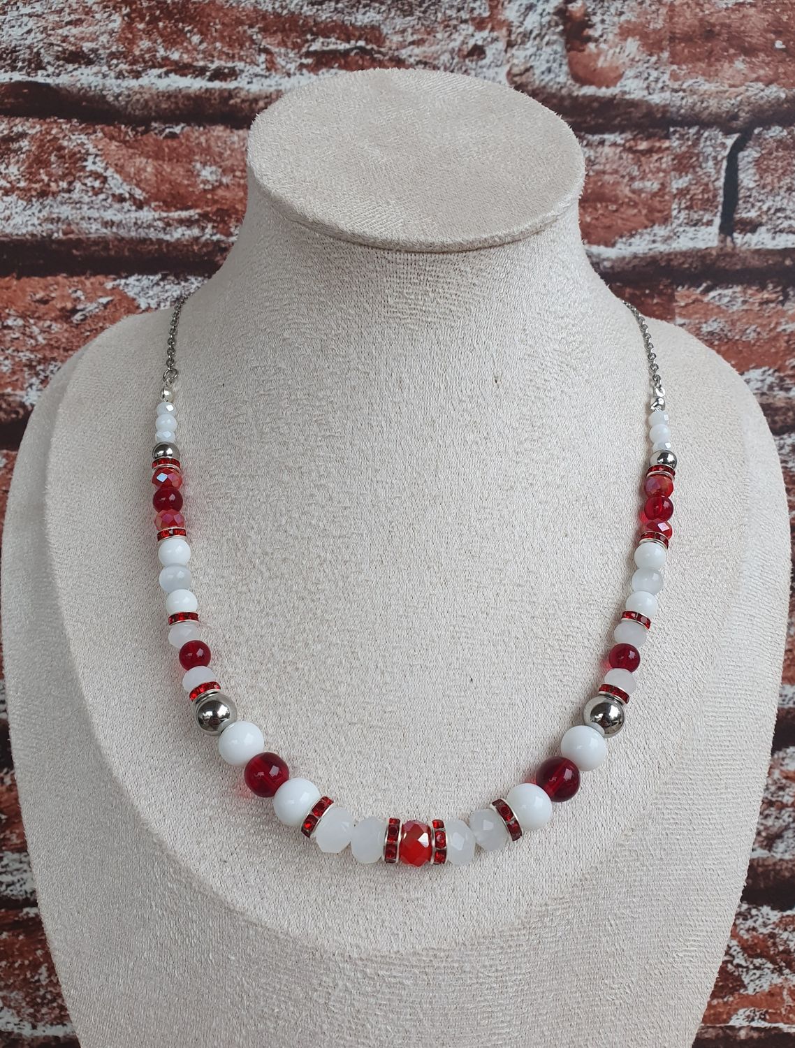 Collier Esprit Noël Rouge