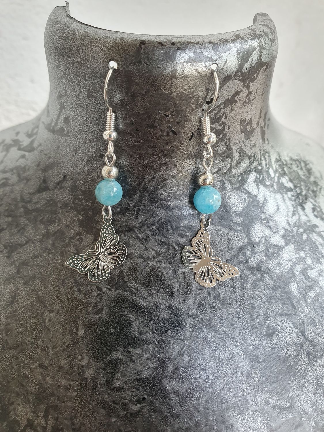 Boucle d'Oreille Butterfly Apatite bleu &amp; PDV argenté, 6mm