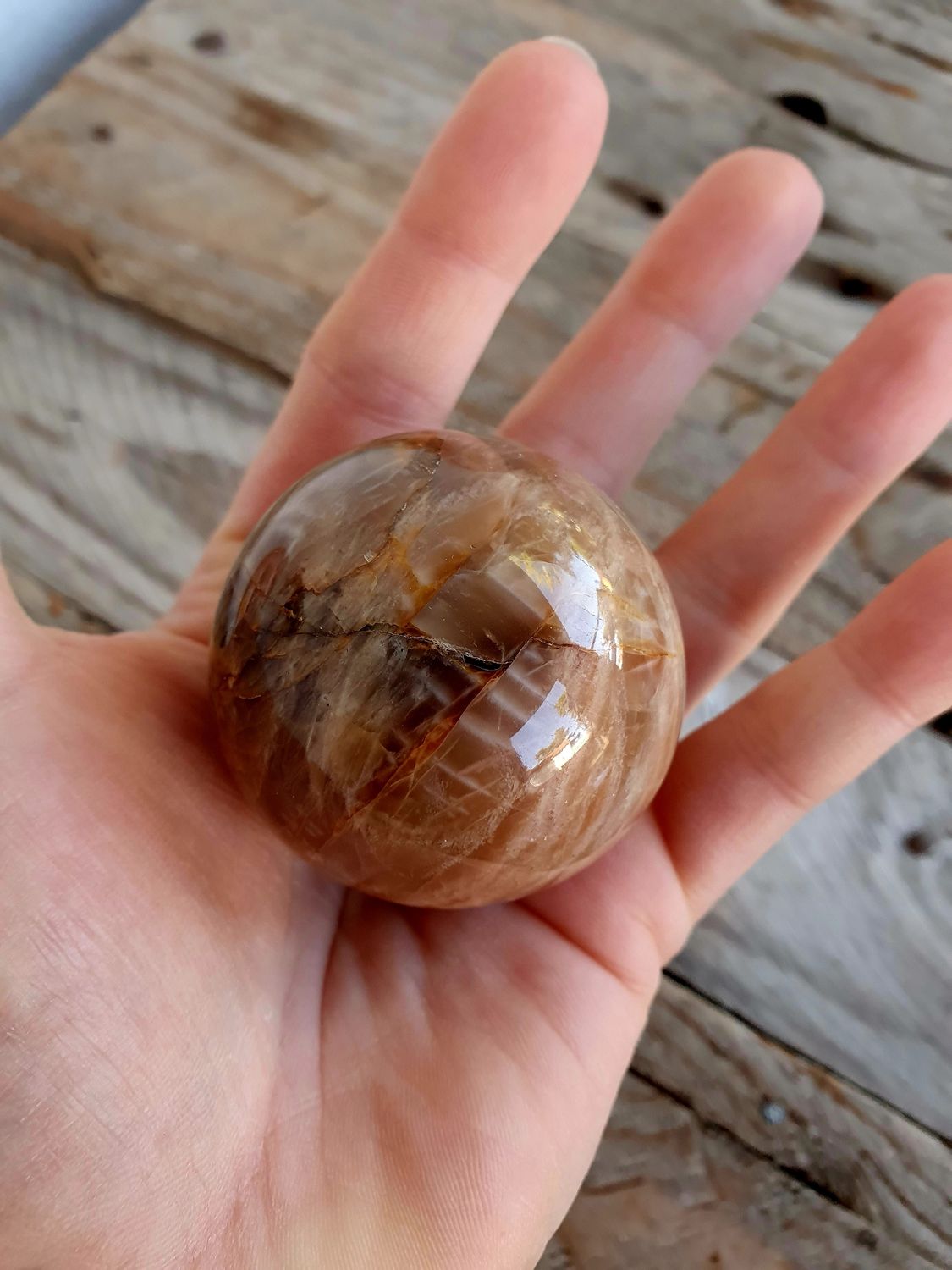 Sphère Pierre de Lune Modèle A : La Spirituelle