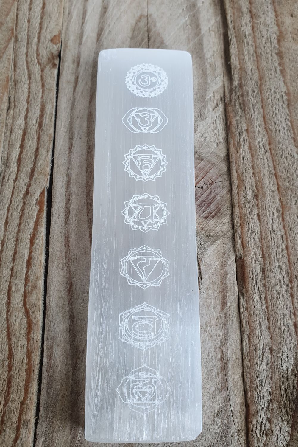 Plaque de rechargement Sélénite 7 Chakras Rectangle