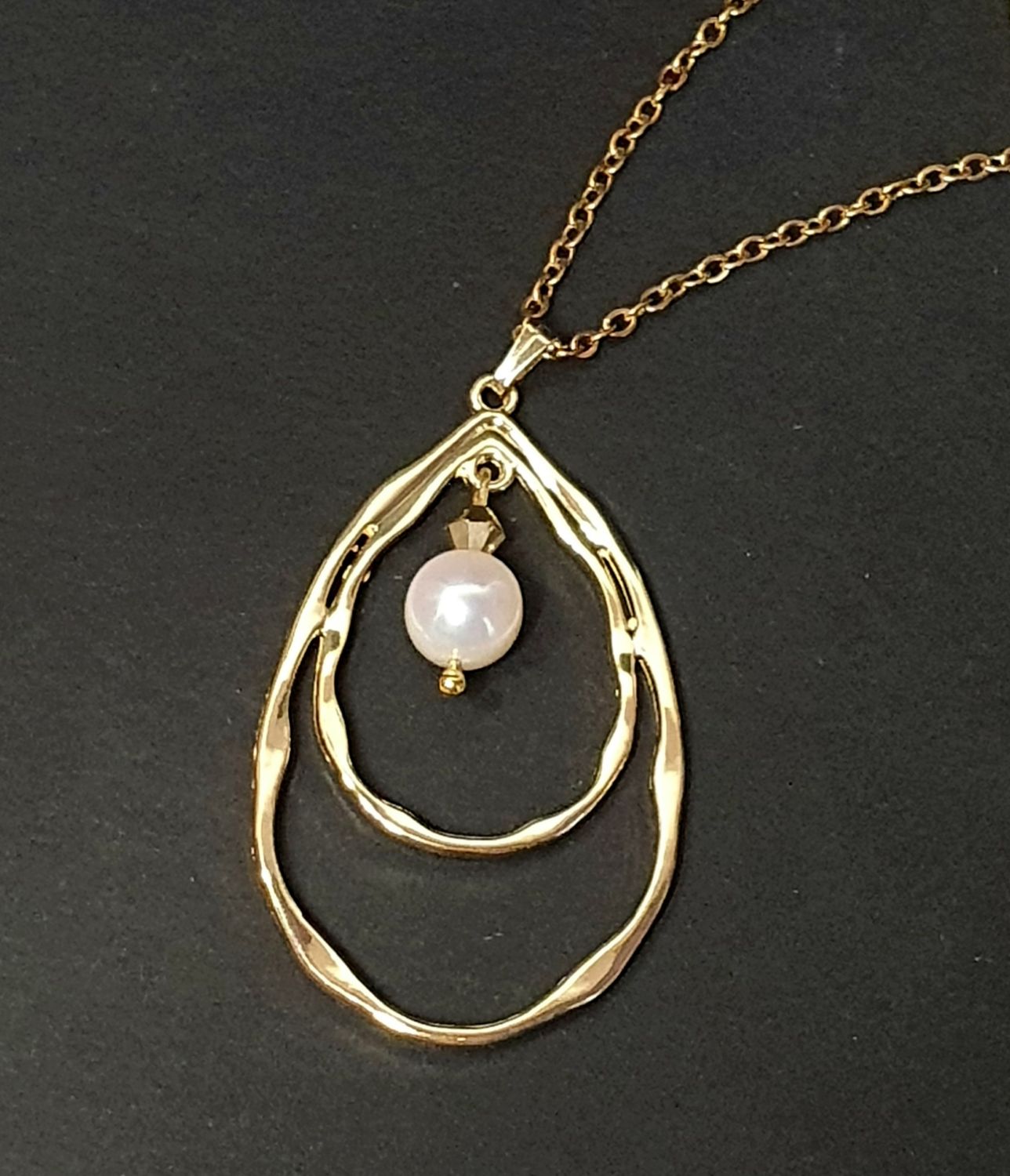 Pendentif Perle d'eau douce doré 8mm