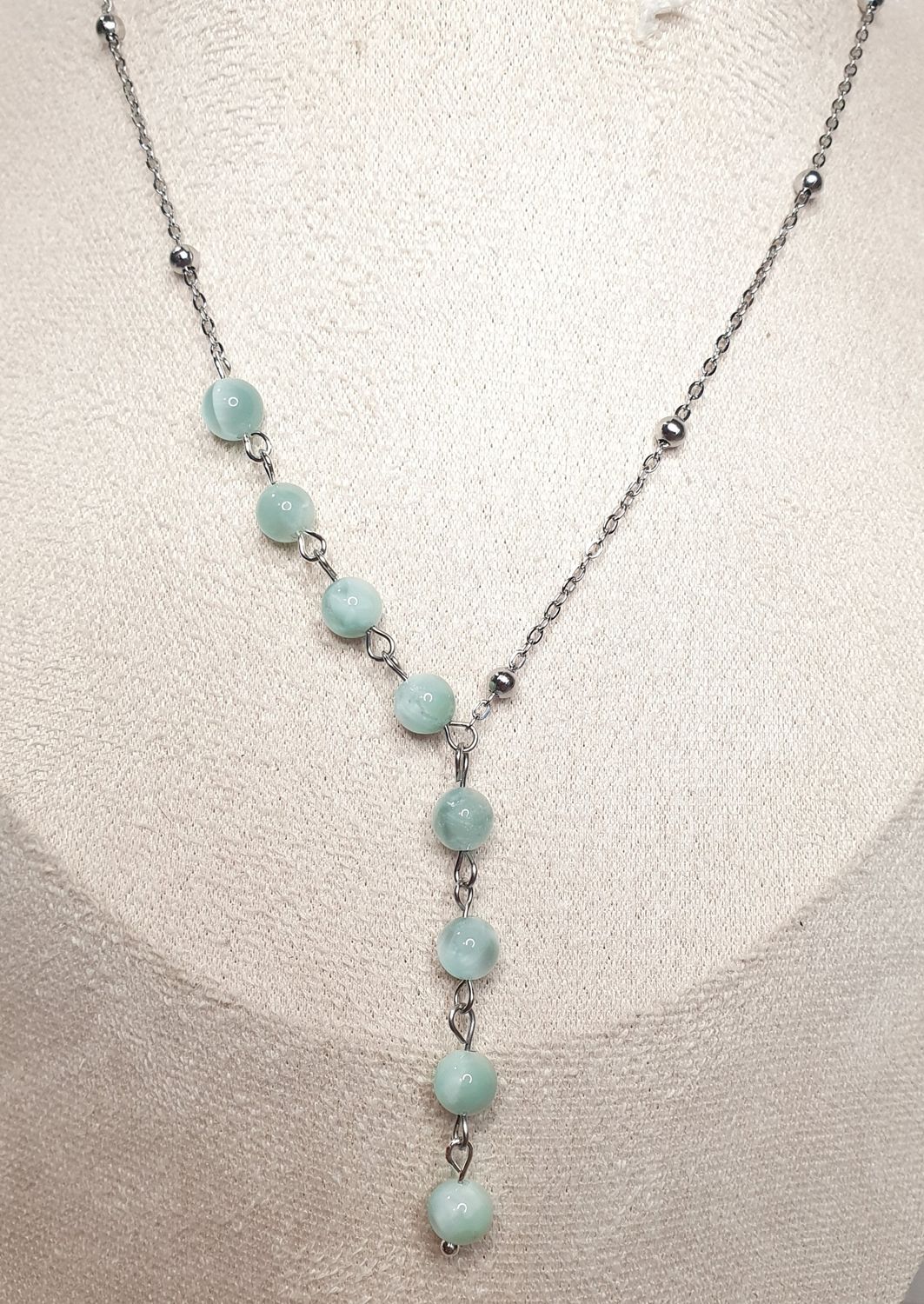 Collier " Glamour " Garnierite verte et argenté 