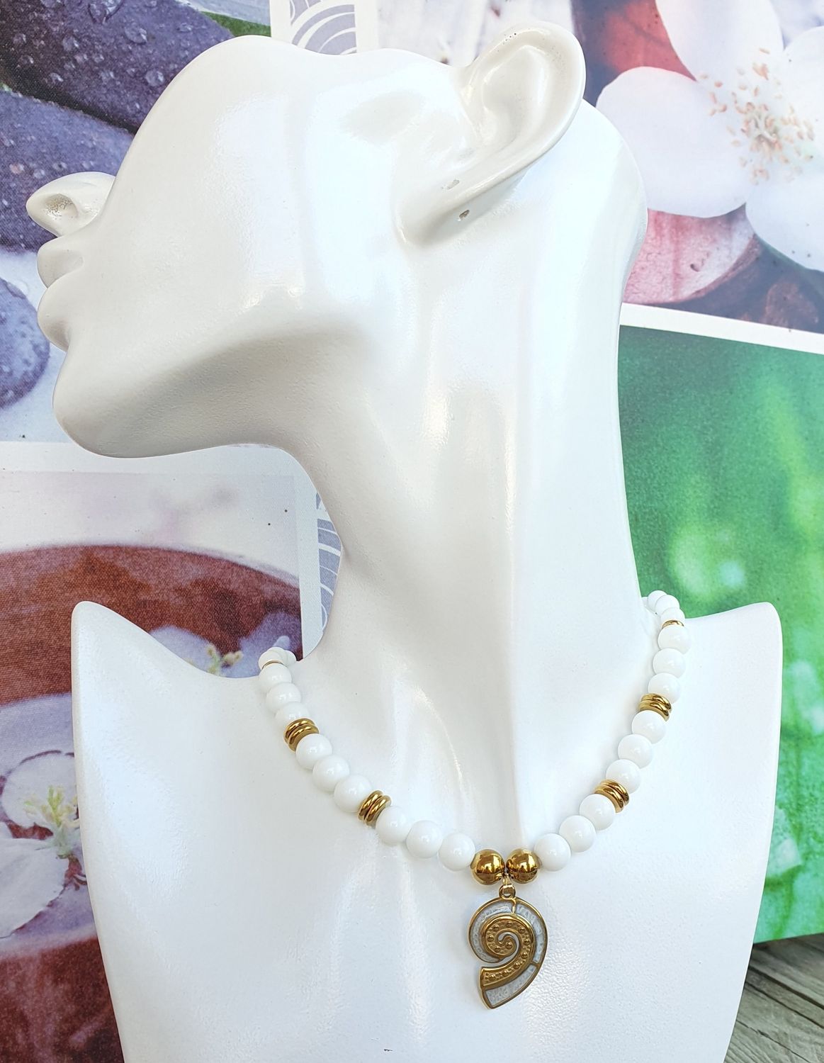 Collier Agate Gold